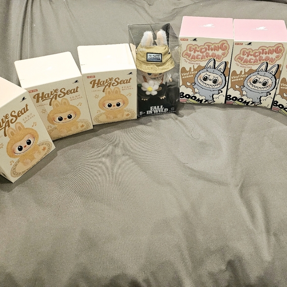 POP Mart Labubu Baba from Have A Seat collection - Picture 3 of 6